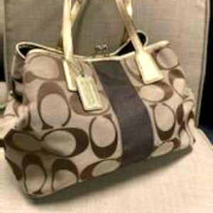 Coach beautiful purse 👛